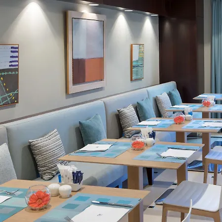 Nh Collection Готель