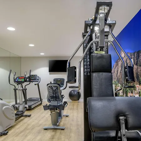 Nh Collection Hotel