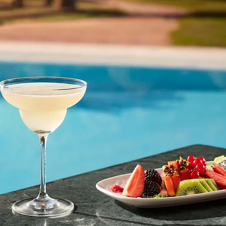 Готель Nh Collection