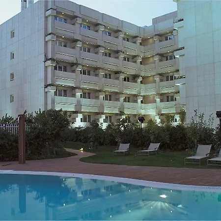 Nh Collection Готель 4*