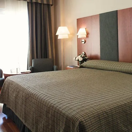 Nh Hotell